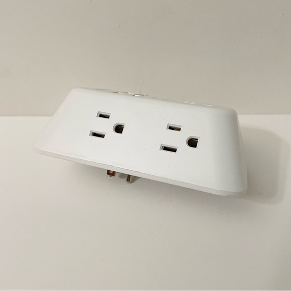 Addtam USB Wall Charger - Picture 13 of 16